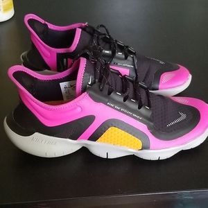 Nike Free RN 5.0 shield
